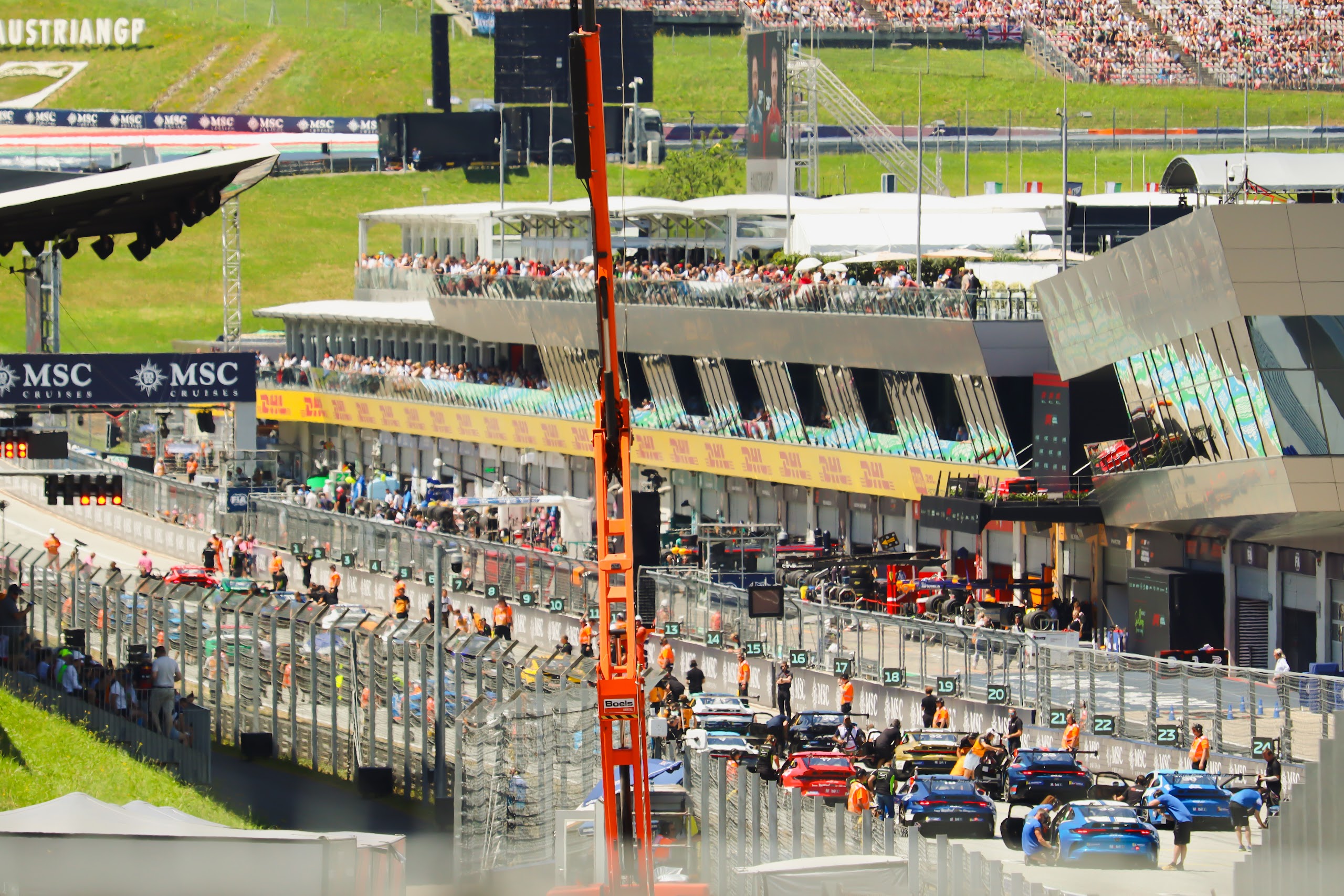 PORSCHE CUP — PORSCHE CUP